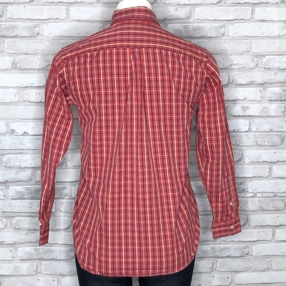 Vineyard Vines red checkered whale shirt, medium - Picture 5 of 6